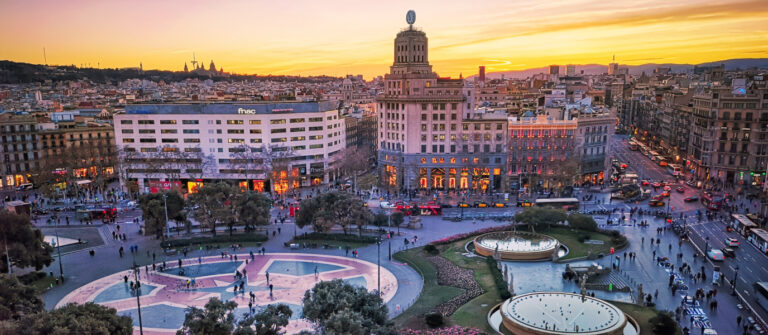 Sitios para niños en Plaza Cataluña que te sorprenderán